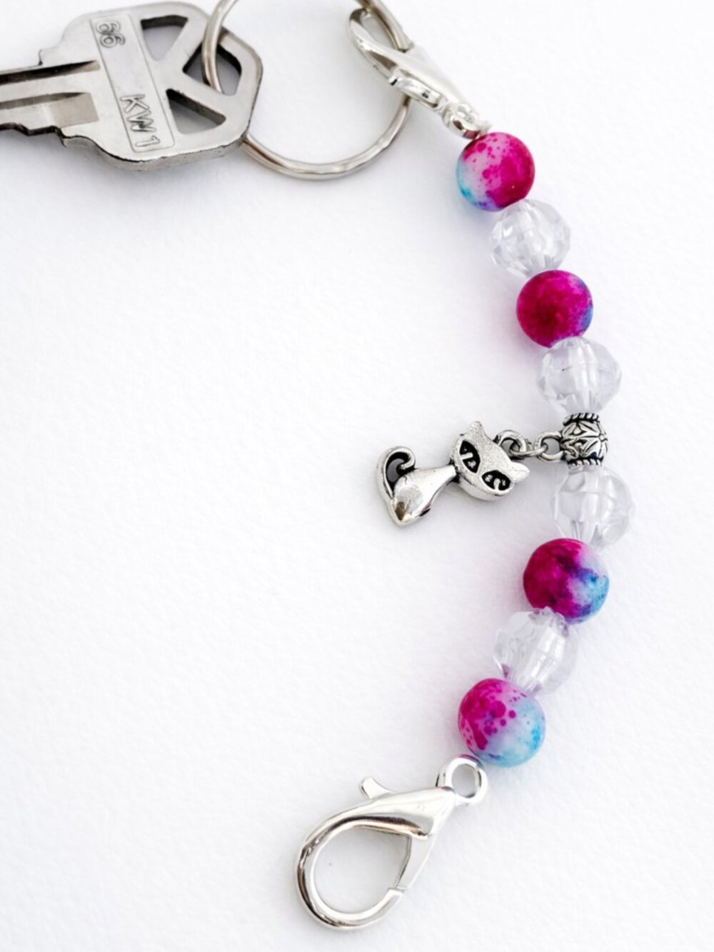 Detachable Beaded Key Keeper | Pink & Blue Marbled Beads + Cat Charm